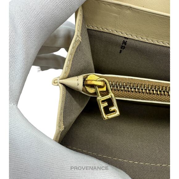 🔴 Fendi Snap Long Wallet - Striped Pequin - Picture 9 of 10